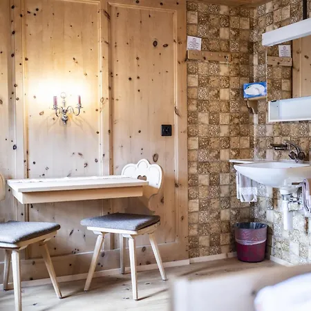 Appartement Suot Chaste *