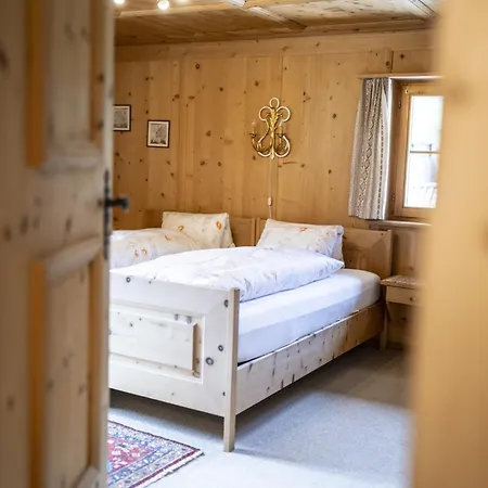 Appartement Suot Chaste *